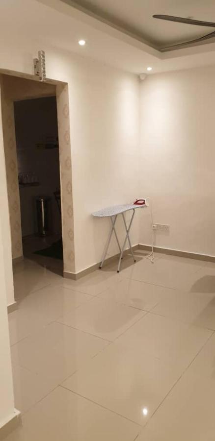 Yaya's Staycation Rumah liburan